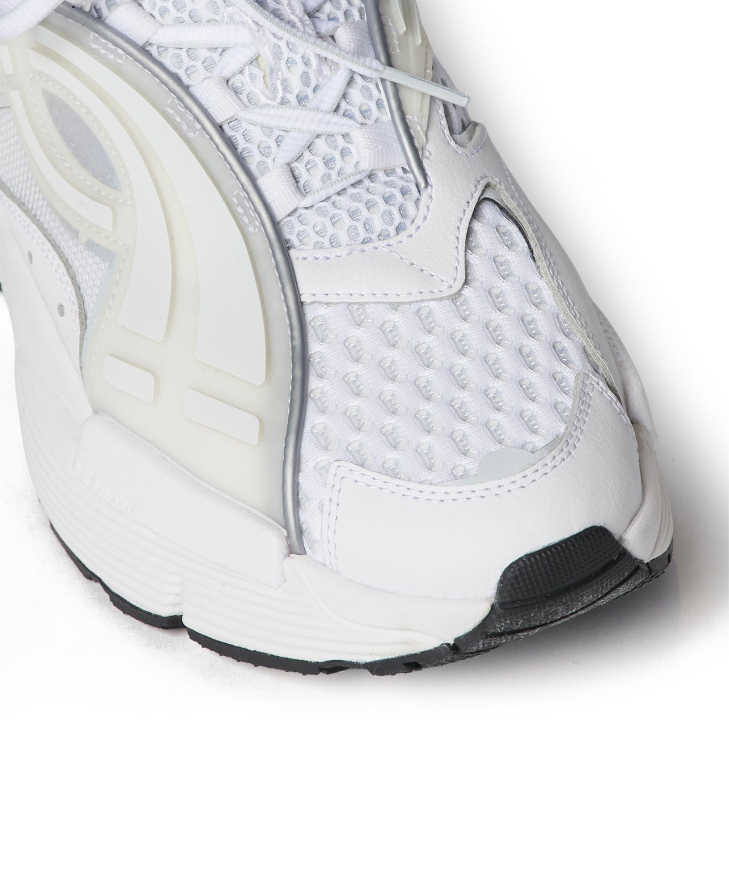 UAアイコン96（ライフスタイル/UNISEX） White / Black / Distant Gray(100)