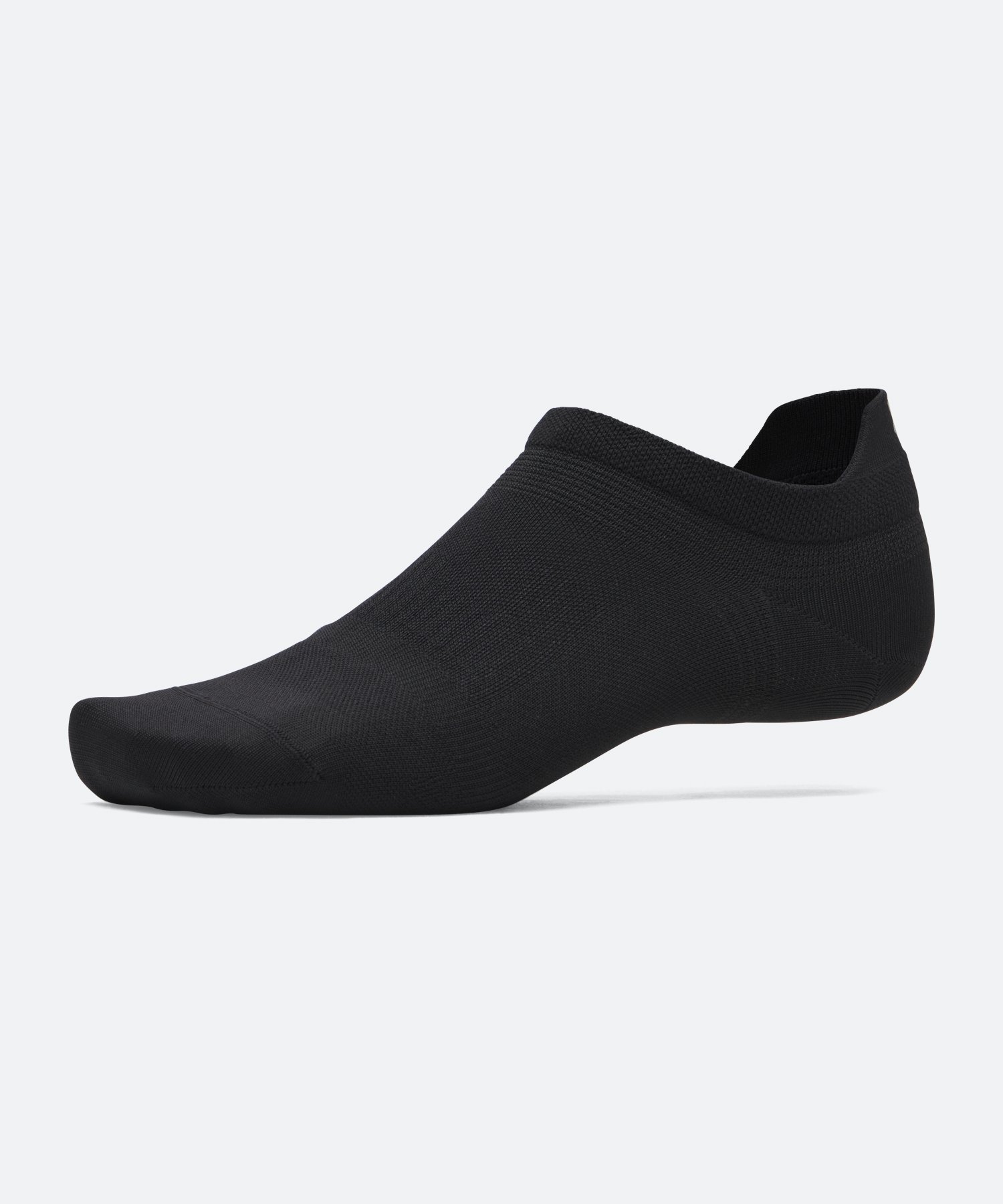 UAベロシティ ノーショー ソックス（ランニング/UNISEX） Ultimate Black(008)
