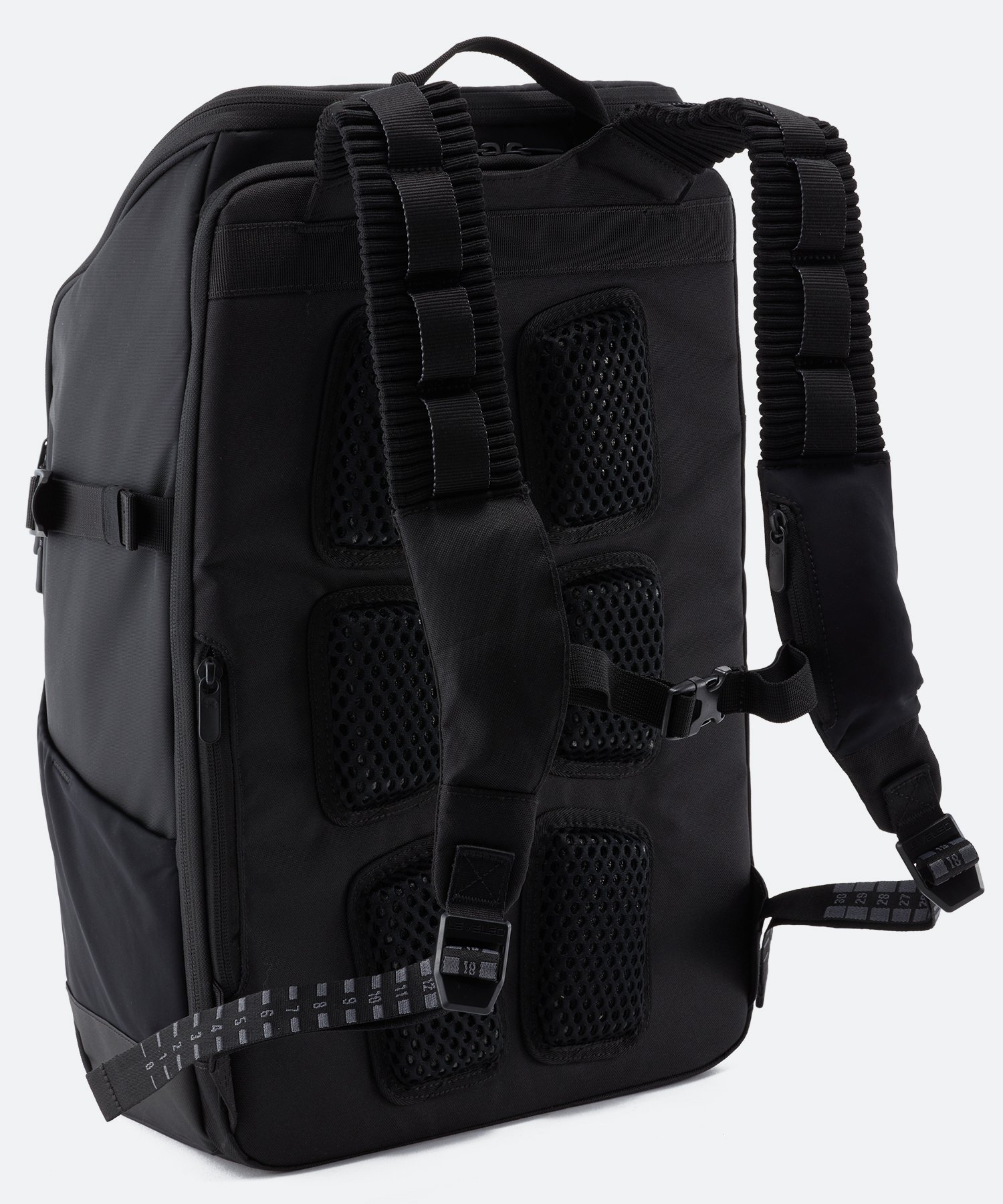 UAクール バックパック 4.0 30リットル（トレーニング/UNISEX） Black(001)