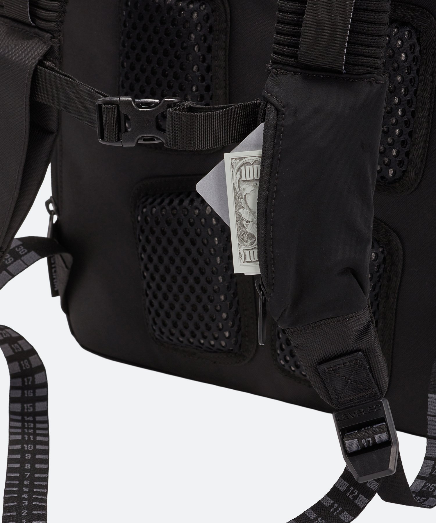 UAクール バックパック 4.0 30リットル（トレーニング/UNISEX） Black(001)