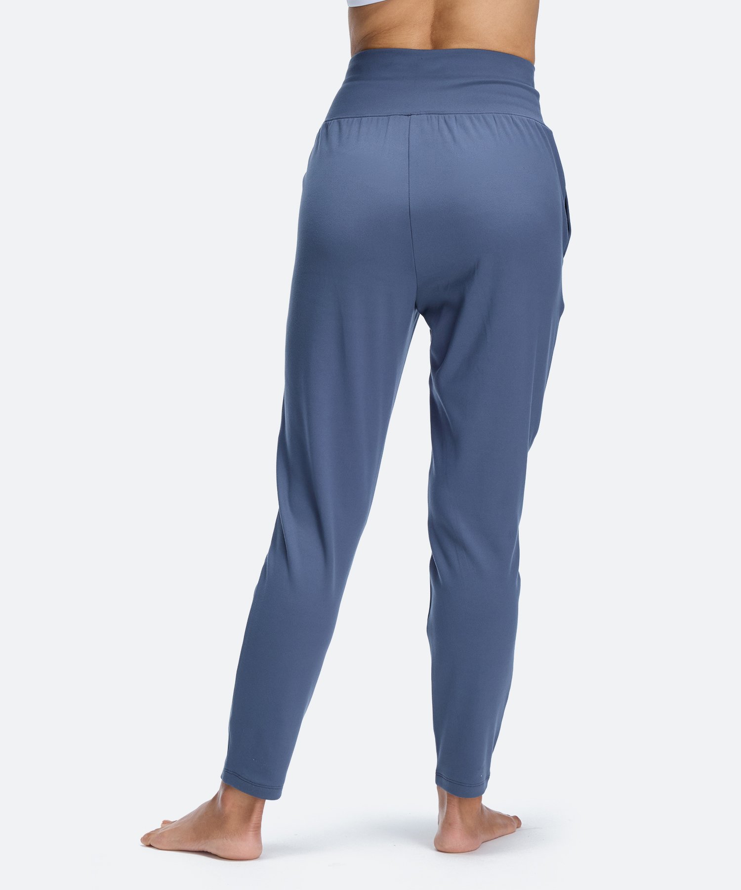UAフィットネス パンツ（トレーニング/WOMEN） Downpour Gray(044)
