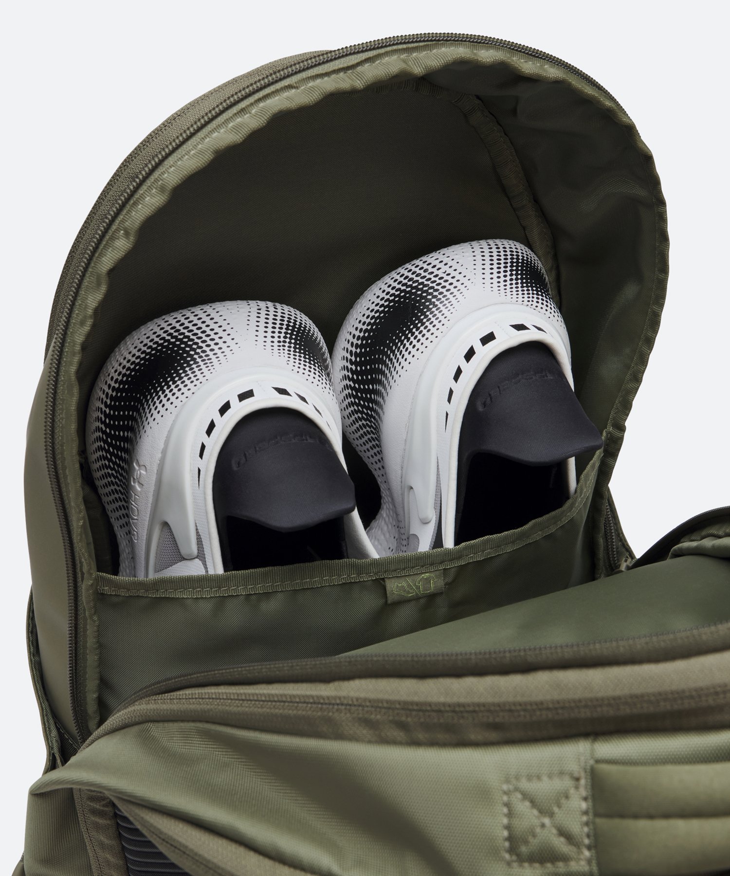 UAノーウェイ バックパック（トレーニング/UNISEX） Marine OD Green(390)