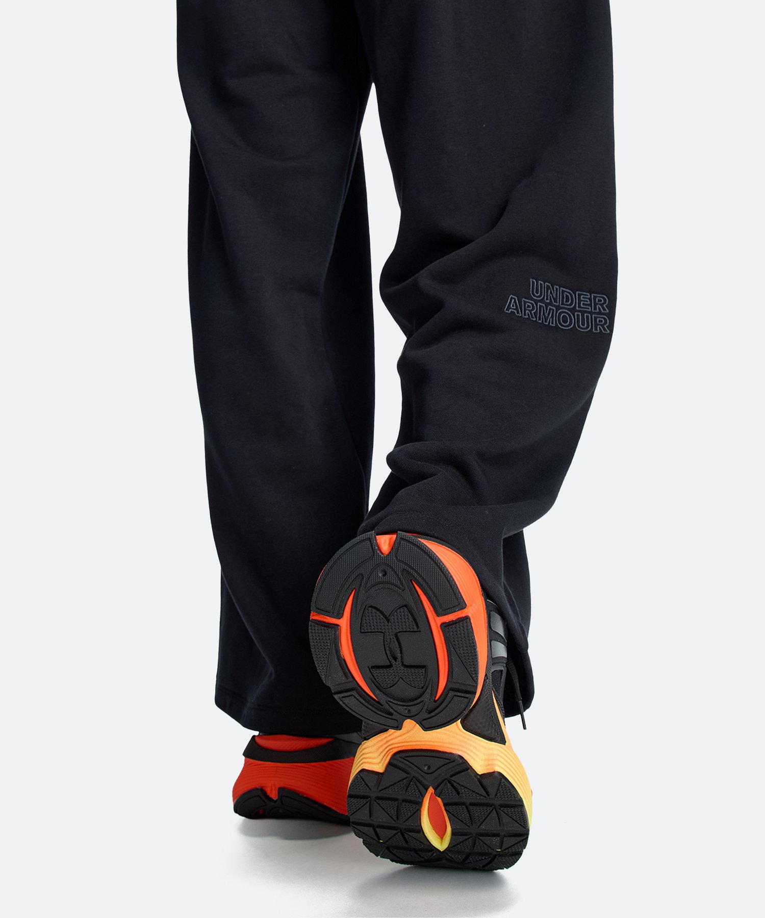 UAアイコン96（ライフスタイル/UNISEX） Black / Dark Orange(003)