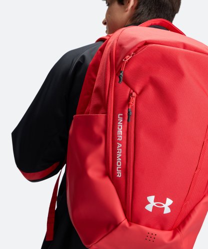 UAノーウェイ チーム バックパック（トレーニング/UNISEX） Red / Metallic Silver(600)