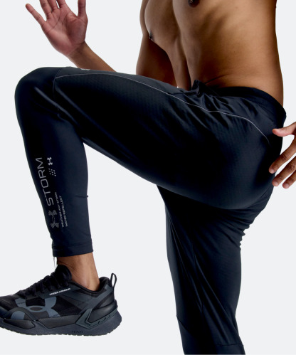 UAコールドウェザー ストーム グリッド パンツ（トレーニング/MEN） Black(001)