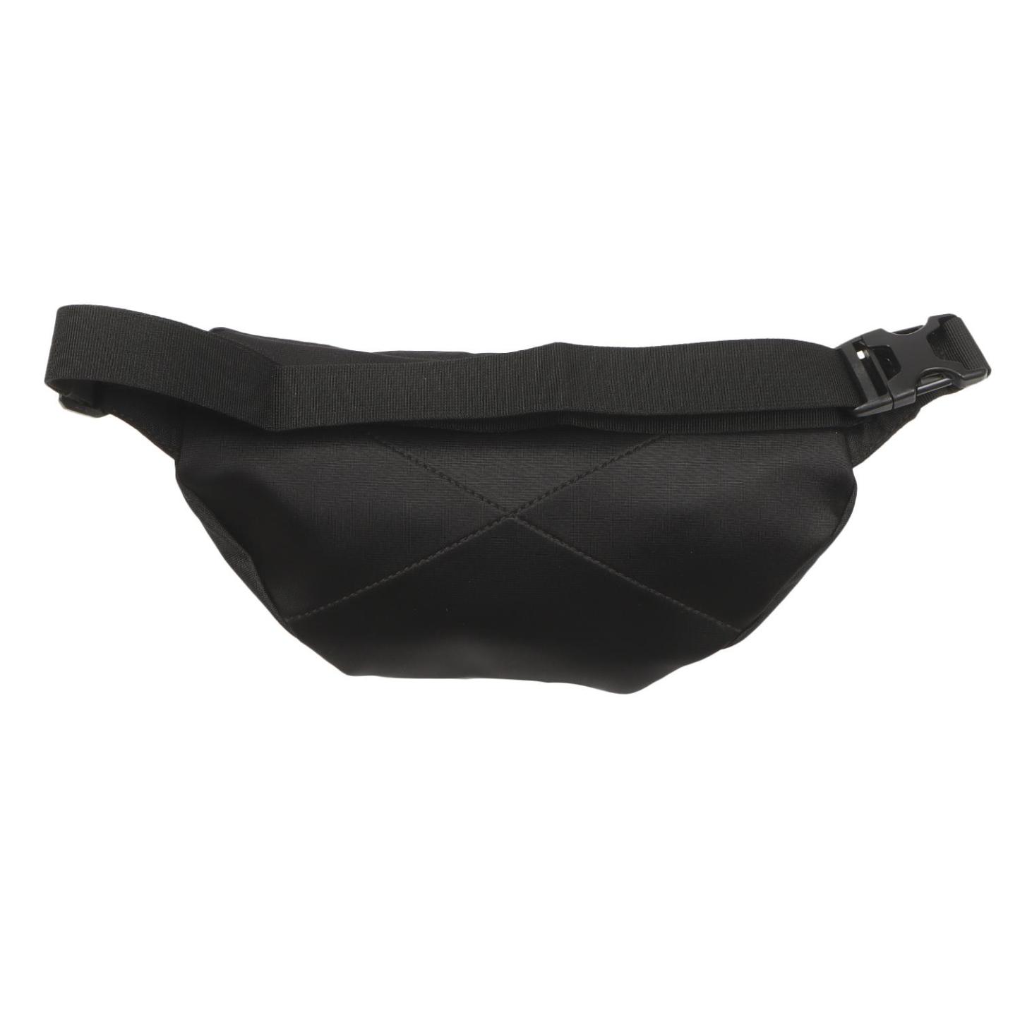 【UNDER ARMOURウェア】 アンダーアーマーウェア U UA Body Bag バッグ 1384758 001BLK 001BLK