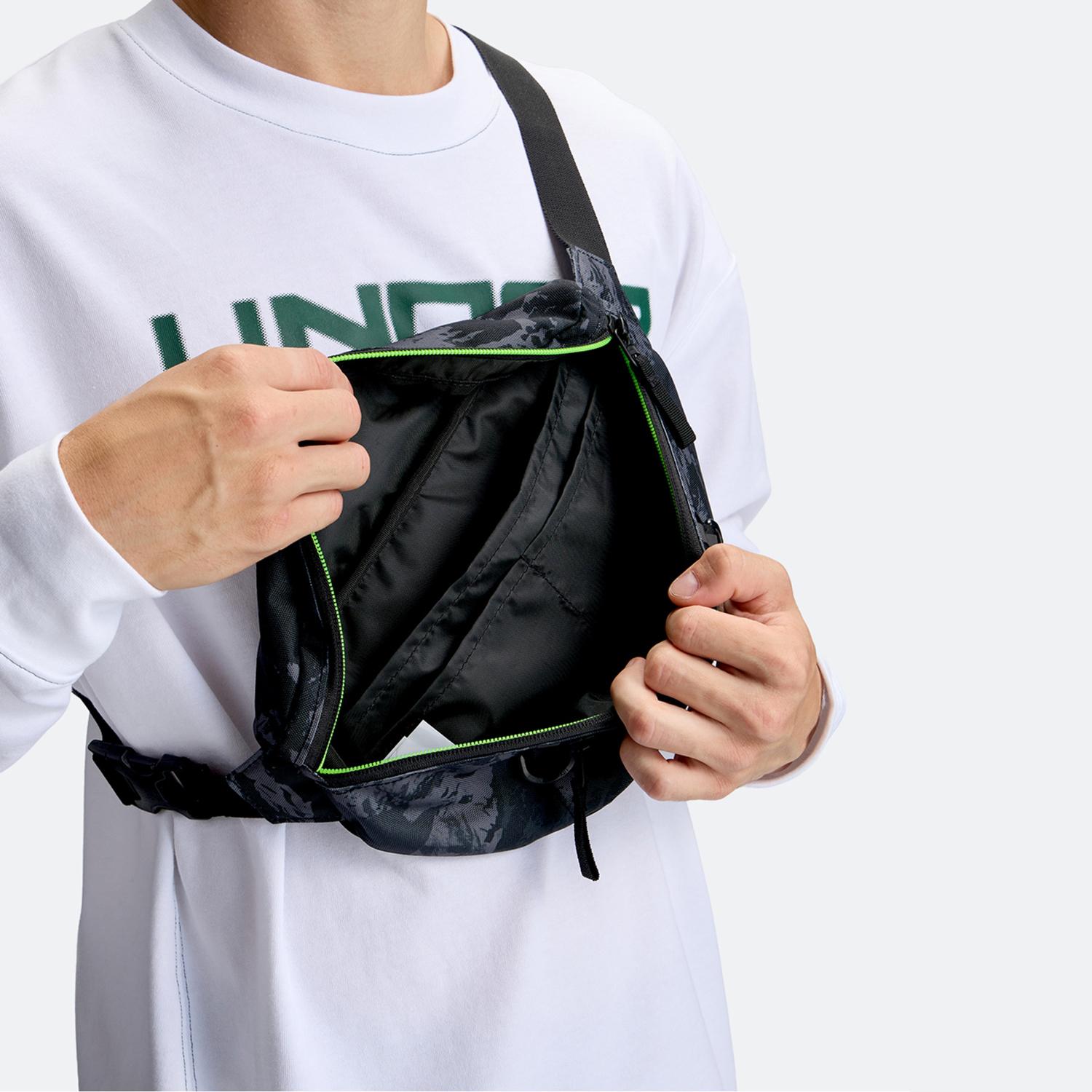 【UNDER ARMOURウェア】 アンダーアーマーウェア U UA Body Bag バッグ 1384758 001BLK 002BLK