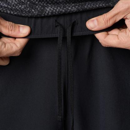 【UNDER ARMOURウェア】 アンダーアーマーウェア M UA Woven 7in Short M UA Woven 7in Short 1384809 011GRY 001BLK