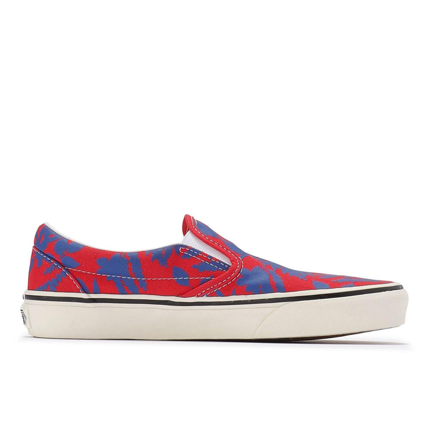 【VANS】 ヴァンズ CLASSIC SLIP-ON スリッポン VN000D6YCYL ARCHIVE MULTI ARCHIVE MULTI