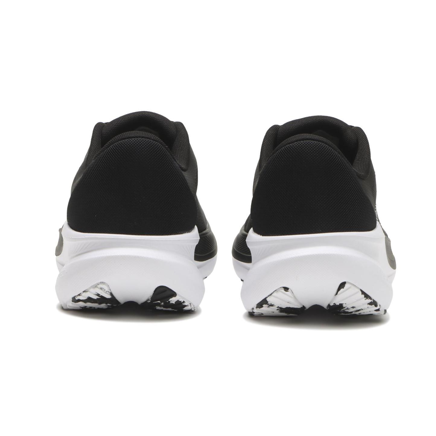 【UNDER ARMOUR】 アンダーアーマー M UA CHASE チェイス 6014417 ABC-MART限定 011MGA/WHT/BLK 001BLK/BLK/WHT