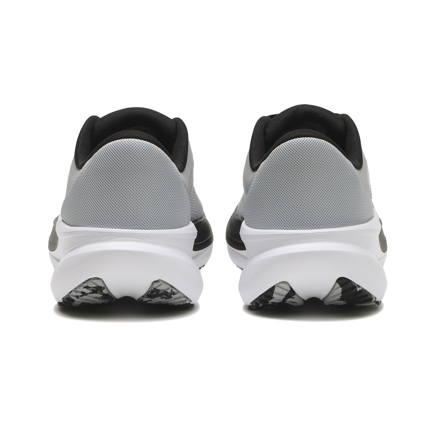 【UNDER ARMOUR】 アンダーアーマー M UA CHASE チェイス 6014417 ABC-MART限定 011MGA/WHT/BLK 011MGA/WHT/BLK