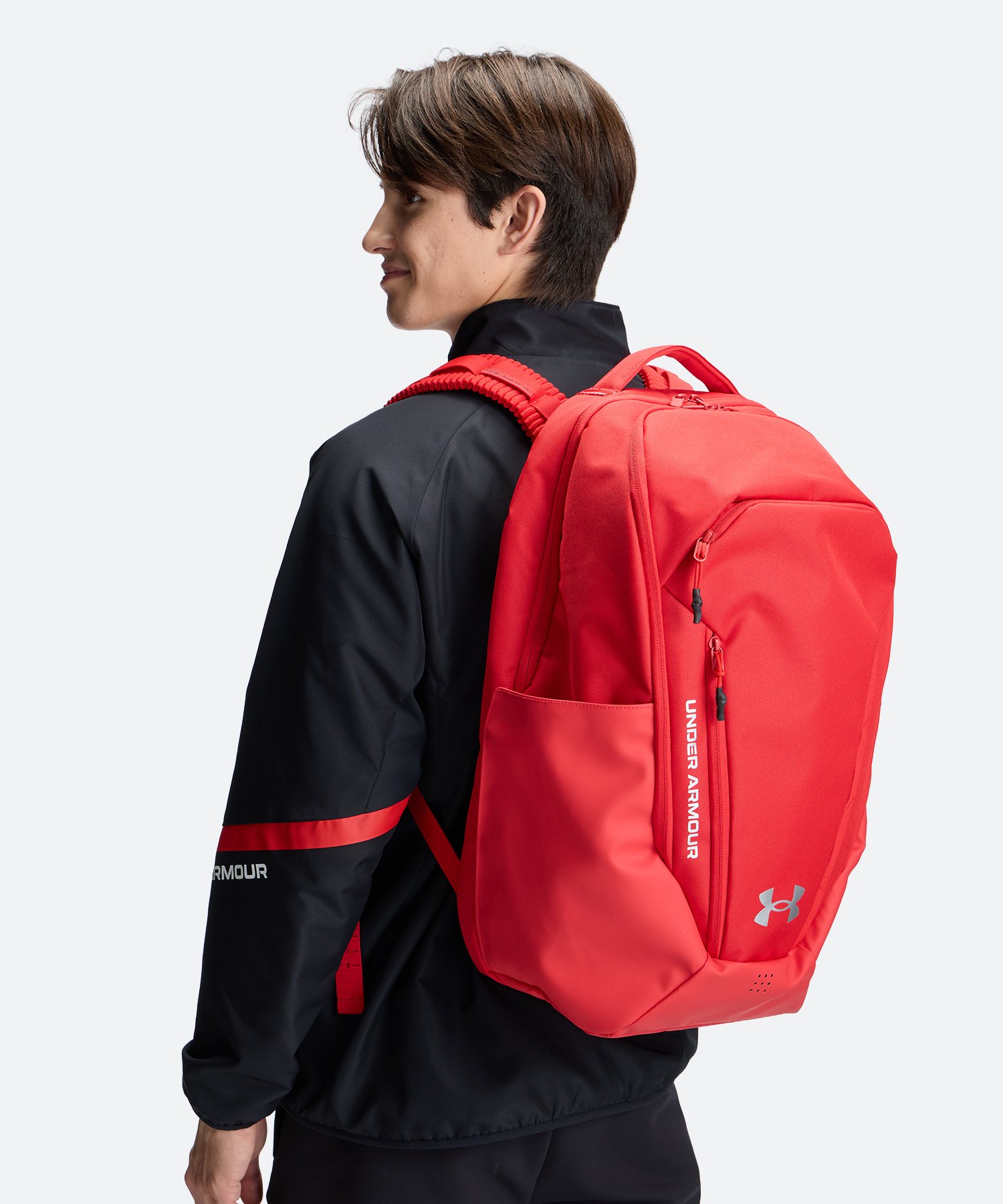 UAノーウェイ チーム バックパック（トレーニング/UNISEX） Red / Metallic Silver(600)