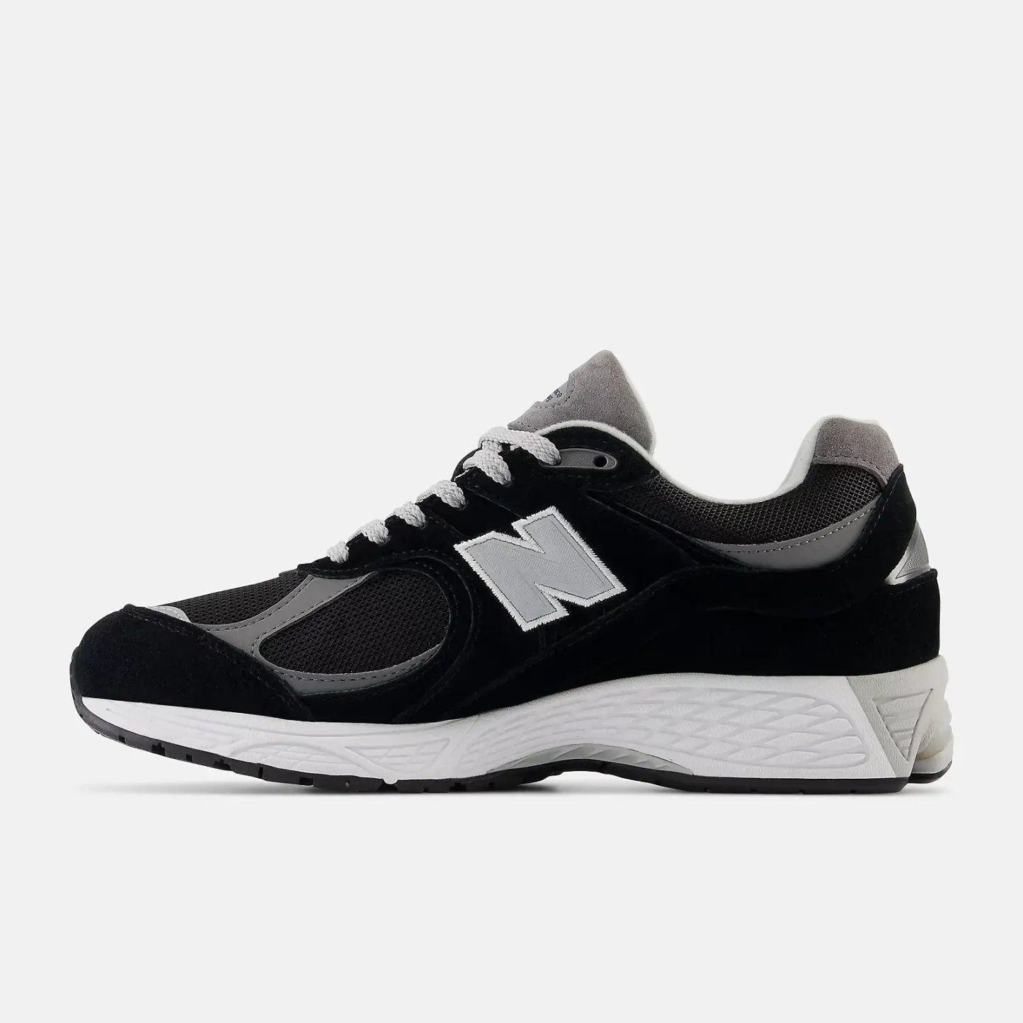 New Balance M2002RXV1