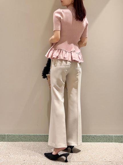 美脚ストレッチパンツ