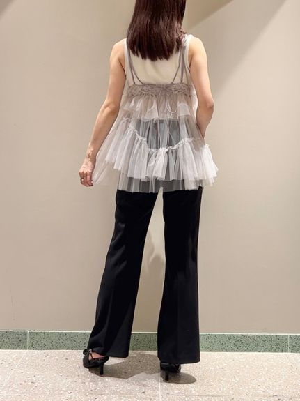 美脚ストレッチパンツ