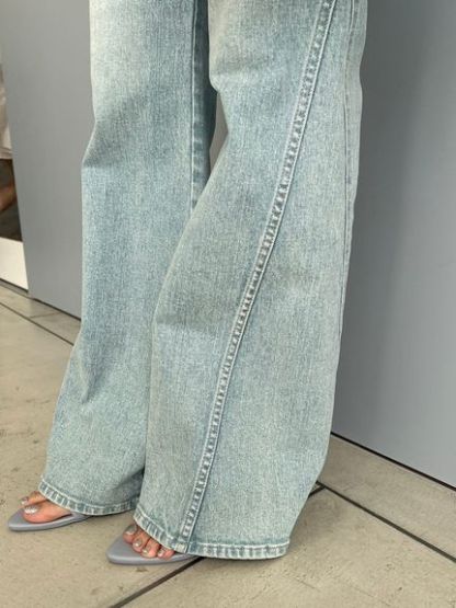 Sustainableストレッチフレアデニムパンツ