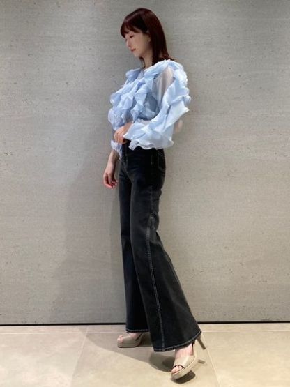 Sustainableストレッチフレアデニムパンツ