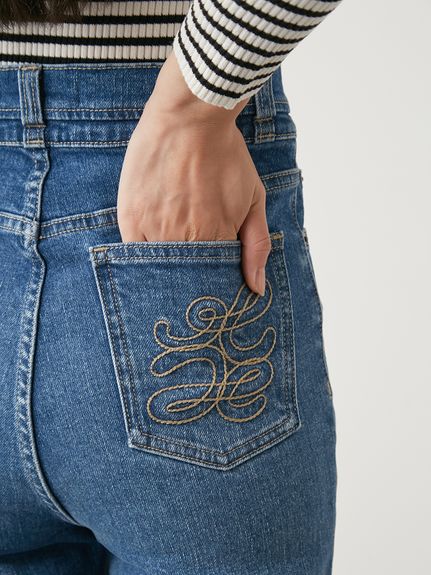 Sustainableストレッチフレアデニムパンツ