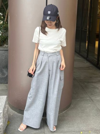 【SNIDEL|NEW ERA®】コラボエンブレムキャップ
