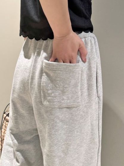 【USAGI ONLINE限定】ラメ刺繍スウェットパンツ