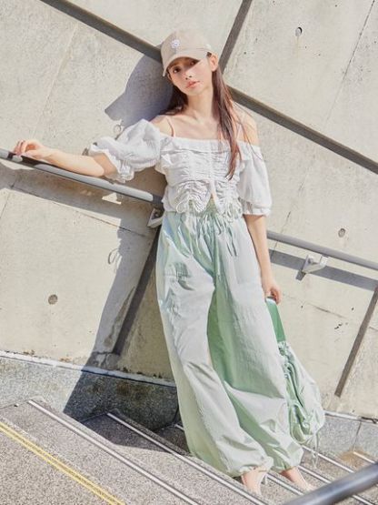 【SNIDEL|NEW ERA®】コラボエンブレムキャップ