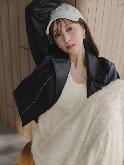 【SNIDEL|NEW ERA®】コラボエンブレムキャップ