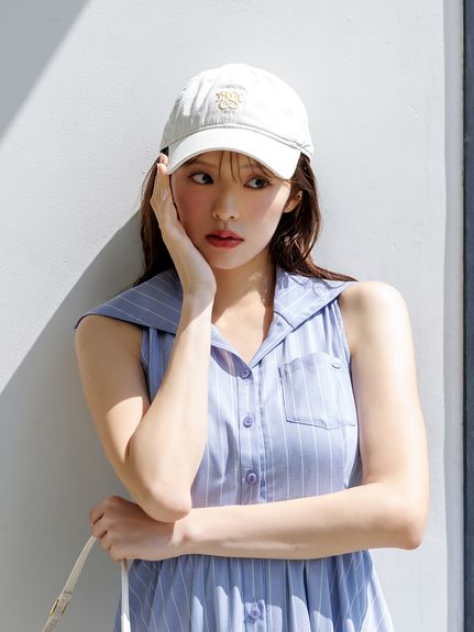 【SNIDEL|NEW ERA®】コラボエンブレムキャップ