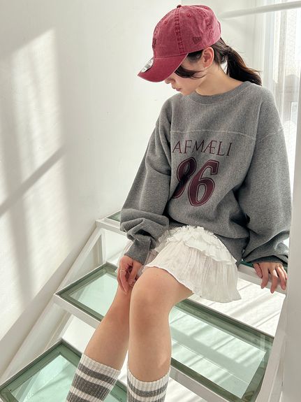 【SNIDEL|NEW ERA®】コラボエンブレムキャップ