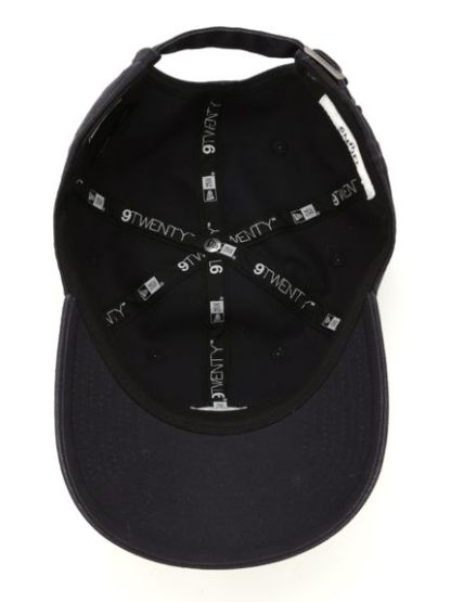 【SNIDEL|NEW ERA®】コラボエンブレムキャップ