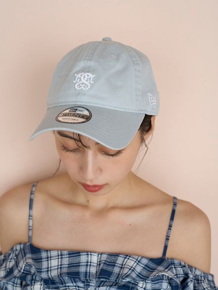 【SNIDEL|NEW ERA®】コラボエンブレムキャップ