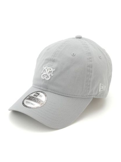【SNIDEL|NEW ERA®】コラボエンブレムキャップ