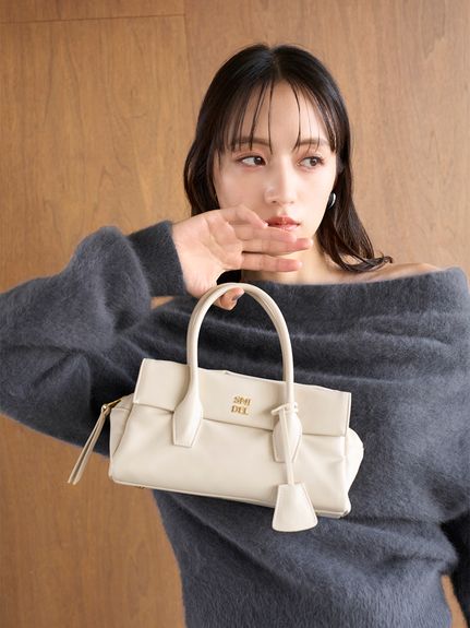 フラップボストンバッグ