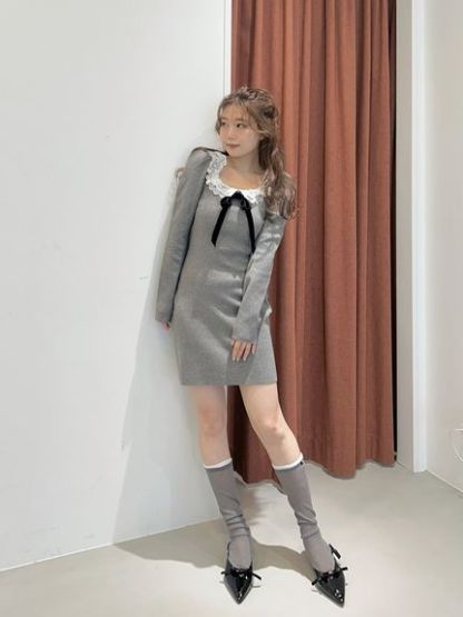 【USAGI ONLINE限定】フリルネックニットワンピース