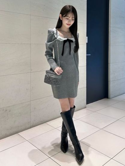 【USAGI ONLINE限定】フリルネックニットワンピース