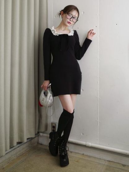 【USAGI ONLINE限定】フリルネックニットワンピース