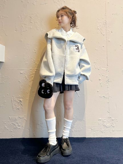 【USAGI ONLINE限定】【SNIDEL×foxy illustrations】ボリュームパーカー