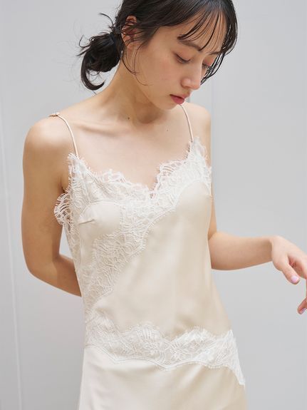 レーストリムサテンキャミワンピース