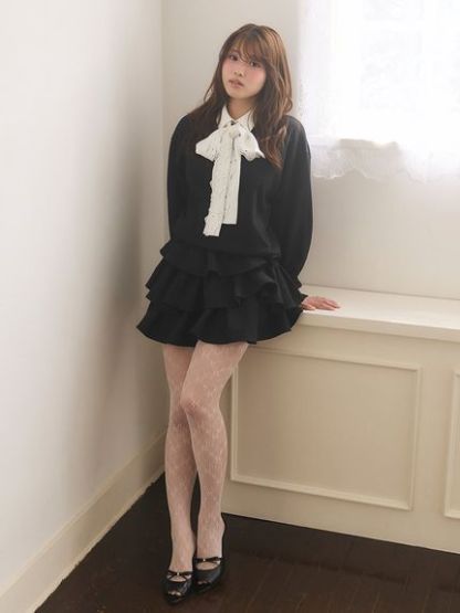 フリルミニスカショーパン