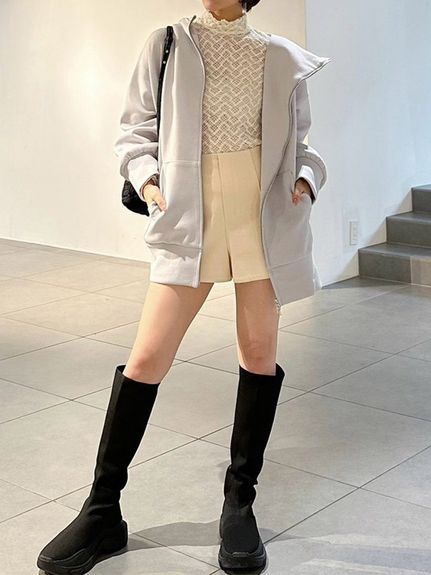【WEB限定カラーあり】エンブレムロゴボリュームパーカー