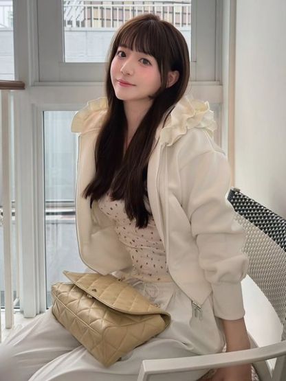 【多色展開】フリルショートジップパーカー