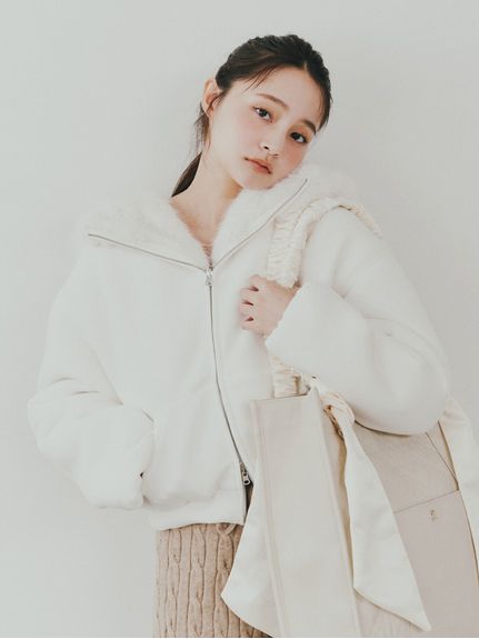 【USAGI ONLINE限定】リバーシブルファーボリュームパーカー