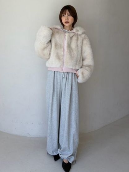 【USAGI ONLINE限定】リバーシブルファーボリュームパーカー