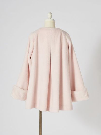 【WEB限定】ファー付きリボンブローチコート
