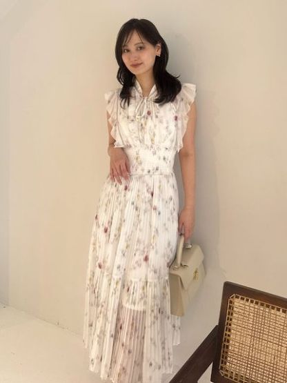 【販路限定サイズあり】Sustainableフリルプリーツワンピース