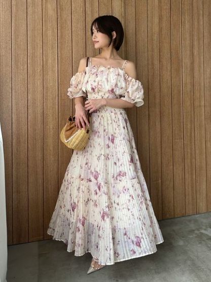 Sustainableオフショルギャザーワンピース