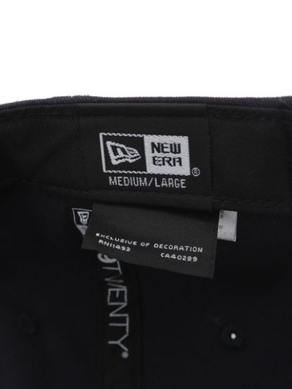【SNIDEL|NEW ERA®】ダブルロゴCAP