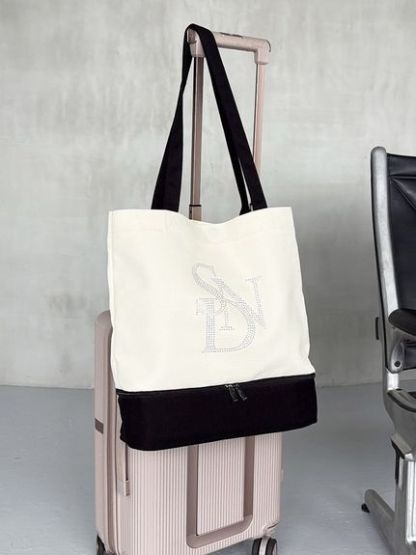 【WEB限定】ビジューロゴトートバッグ/保冷機能付き