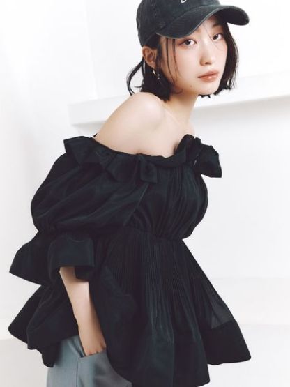 ボリュームギャザーフリルチュニック
