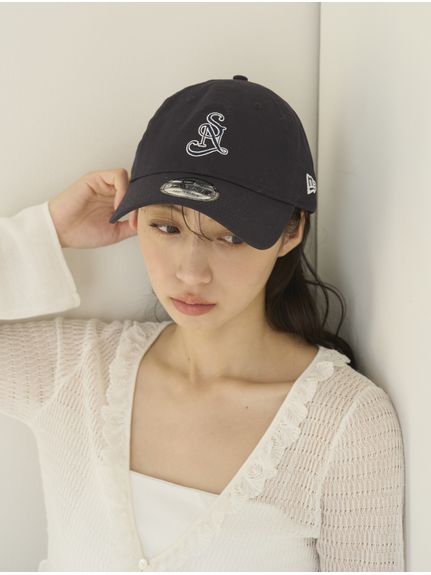 【SNIDEL|NEW ERA®】SNロゴキャップ