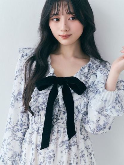 Sustainableバリエプリントロングスリーブワンピース